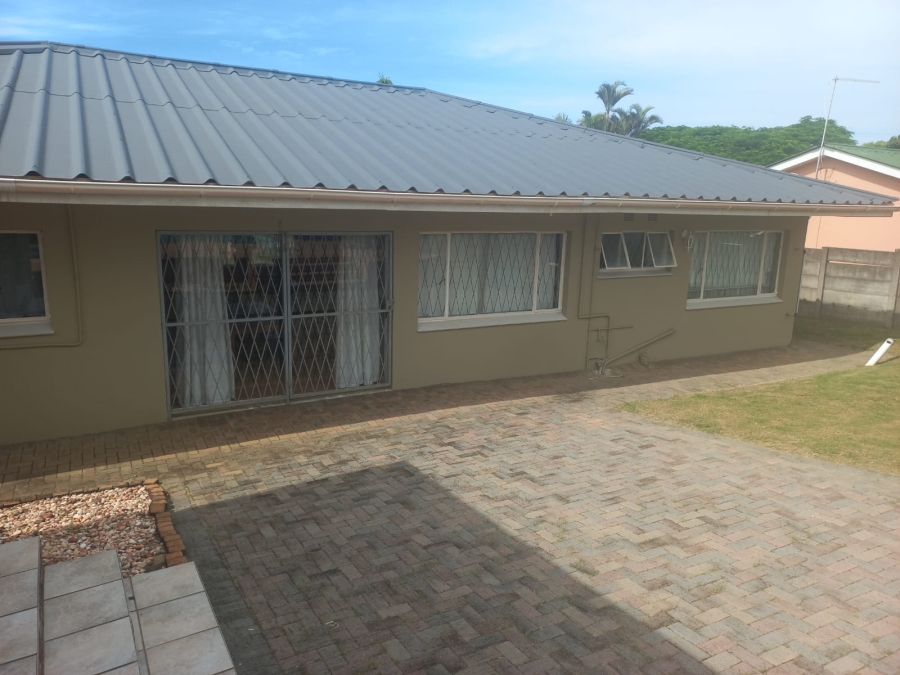 3 Bedroom Property for Sale in Gonubie Eastern Cape